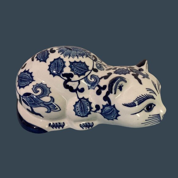 Other - Large Blue And White Sleeping Cat Statue Figurine Hand Painted Ceramic Decor